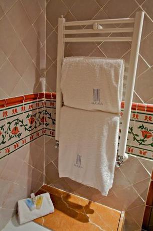 Imagen de la habitación del Hotel Agora Juan De Austria. Foto 22