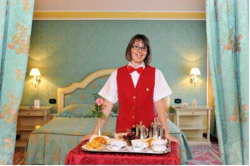 Imagen de la habitación del Hotel Agora' Palace. Foto 15