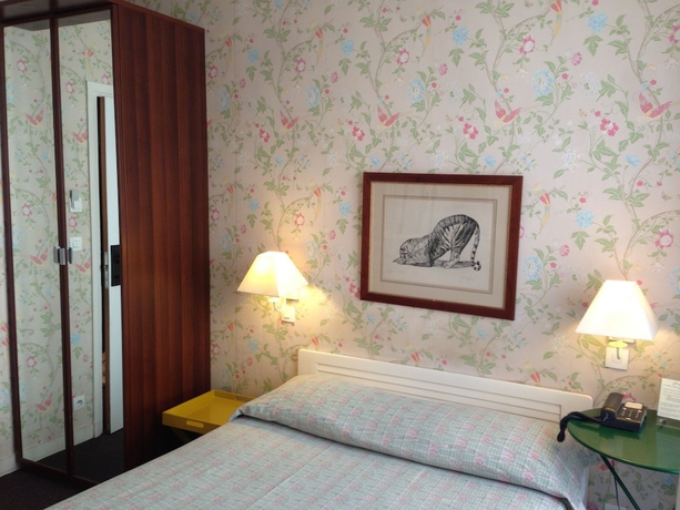 Imagen de la habitación del Hotel Agora, París. Foto 11
