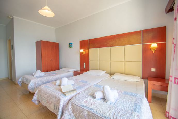 Imagen de la habitación del Hotel Agoulos Beach. Foto 16