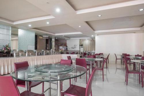 Imagen general del Hotel Agraha Andalas. Foto 4