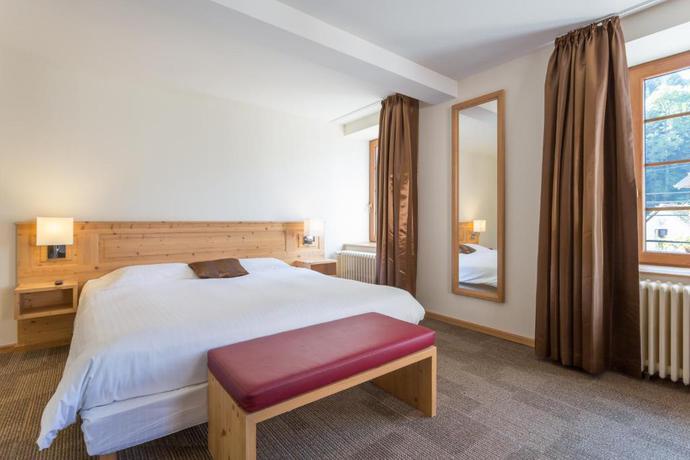 Imagen general del Hotel À l'Aigle d'Or. Foto 11