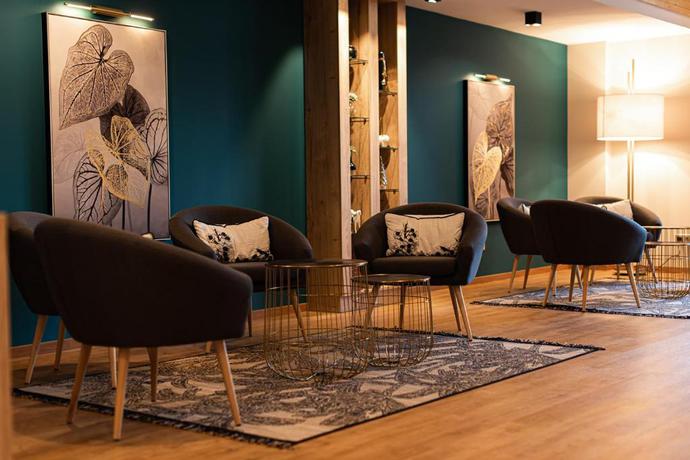 Imagen general del Hotel À l'Aigle d'Or. Foto 12