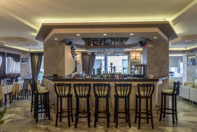 Imagen de los interiores del Hotel Agrelli. Foto 12