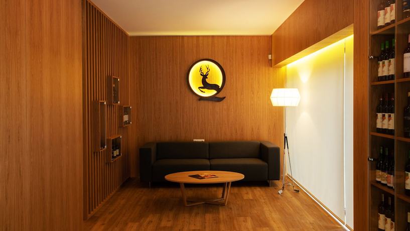 Imagen de los interiores del Hotel Agrinho Suítes and Spa Gerês. Foto 16