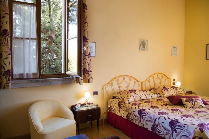 Imagen general del Hotel Agrirelais Baglio di Pianetto. Foto 7