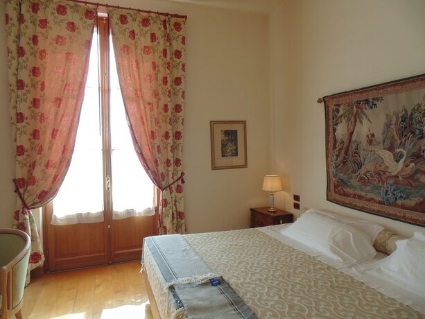 Imagen de la habitación del Hotel Agrirelais Baglio di Pianetto. Foto 19