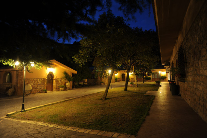 Imagen de los exteriores del Hotel Agriturismo Il Drago. Foto 8