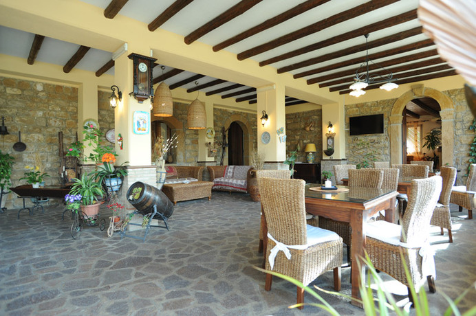Imagen de los interiores del Hotel Agriturismo Il Drago. Foto 9