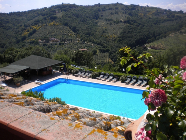 Imagen de la piscina del Hotel Agriturismo Poggio Degli Olivi - Guest House. Foto 7