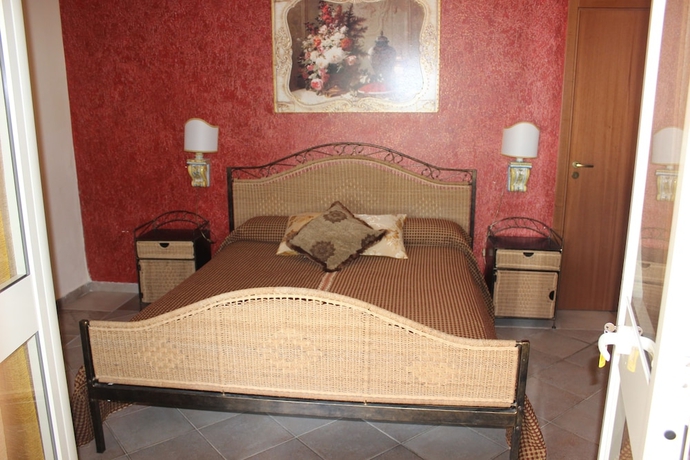 Imagen de la habitación del Hotel Agriturismo Reggia Saracena. Foto 3