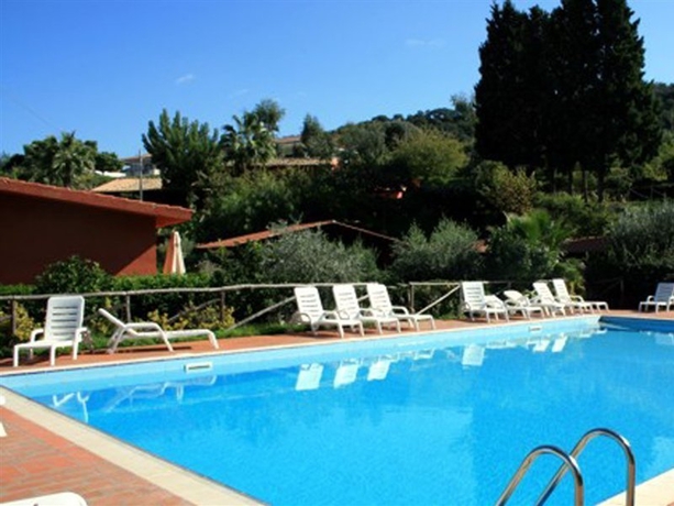 Imagen general del Hotel Agriturismo Ruralia, Santa Domenica. Foto 4
