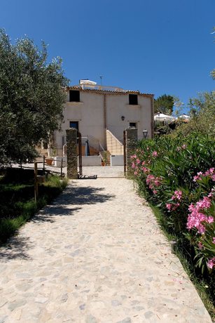 Imagen de la habitación del Hotel Agriturismo Villa Cefal&agrave;. Foto 12