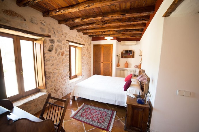Imagen de la habitación del Hotel Agroturismo Can Pujolet. Foto 18