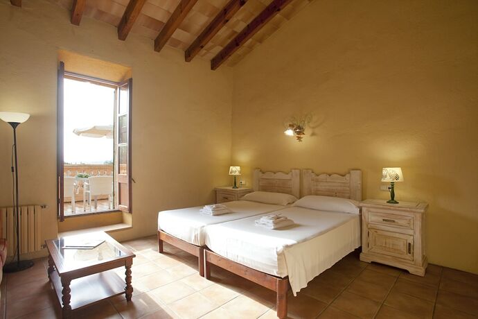 Imagen de la habitación del Hotel Agroturismo Finca Son Sureda. Foto 14