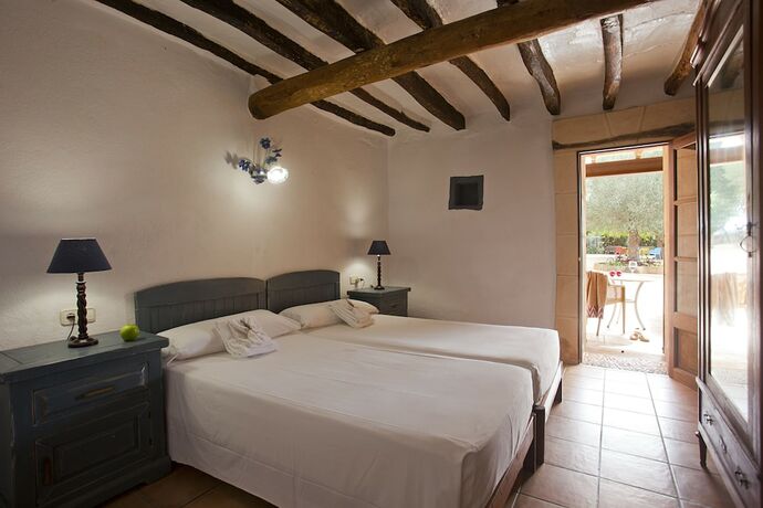 Imagen de la habitación del Hotel Agroturismo Finca Son Sureda. Foto 16