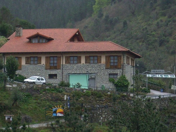 Imagen de los exteriores del Hotel Agroturismo Ordaola. Foto 6