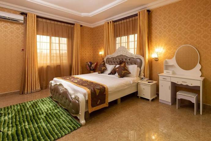 Imagen de la habitación del Hotel Ags and Suites. Foto 3