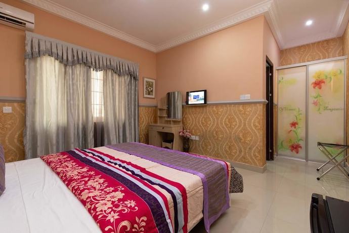 Imagen de la habitación del Hotel Ags and Suites. Foto 4