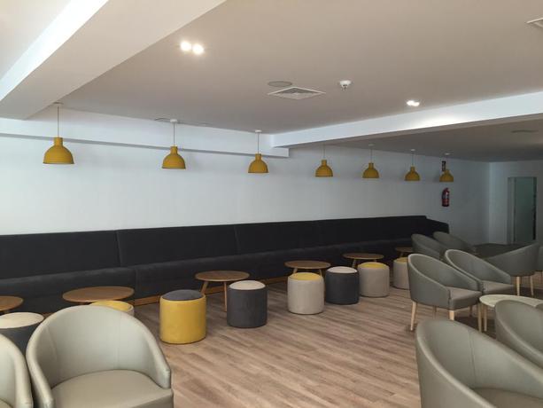 Imagen de los interiores del Hotel Agua Azul. Foto 11