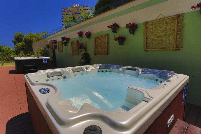 Imagen general del Hotel Agua Beach - Adults Only. Foto 11