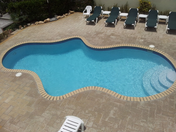 Imagen de la piscina del Hotel Agua Clara Eco Suites. Foto 14