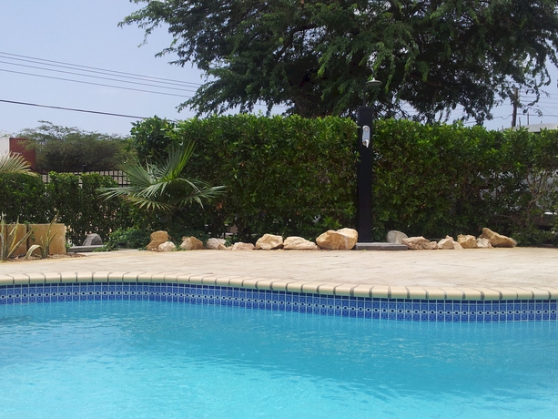 Imagen de la piscina del Hotel Agua Clara Eco Suites. Foto 15