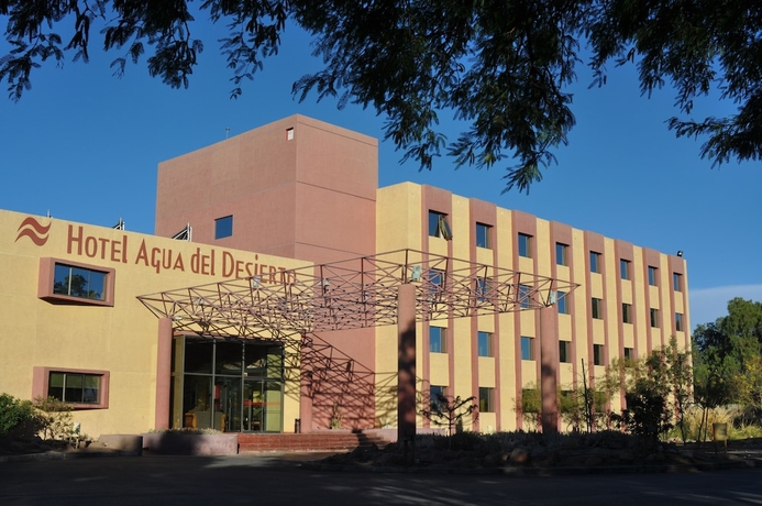 Imagen general del Hotel Agua Del Desierto. Foto 3