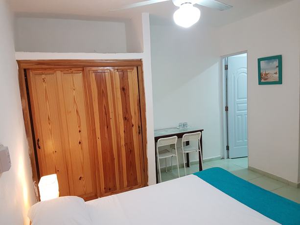 Imagen de la habitación del Hotel Agua Dulce. Foto 12