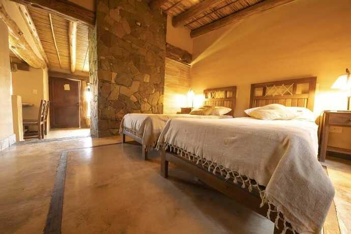 Imagen de la habitación del Hotel Aguacanto Caba&ntilde;as. Foto 17