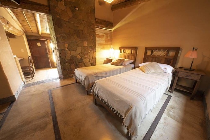 Imagen de la habitación del Hotel Aguacanto Caba&ntilde;as. Foto 18