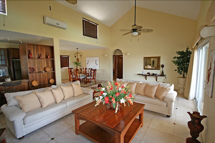 Imagen de la habitación del Hotel Agualina Kite Resort. Foto 16
