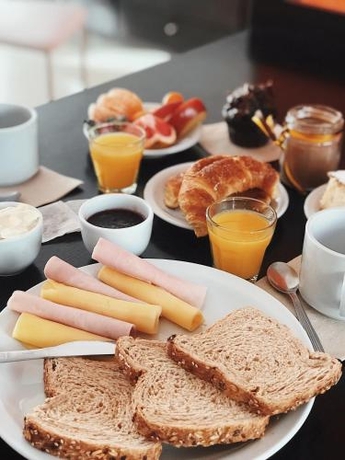 Imagen general del Hotel Aguas De Oro. Foto 4