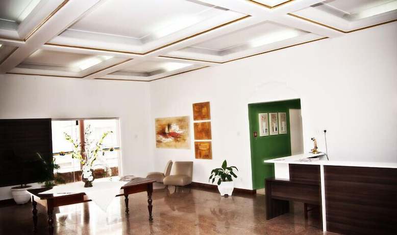 Imagen de los interiores del Hotel Aguas. Foto 7