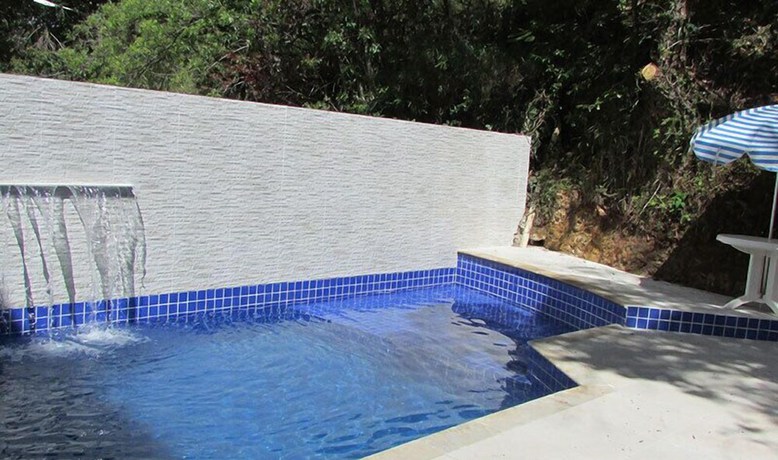 Imagen de la piscina del Hotel Aguas. Foto 14