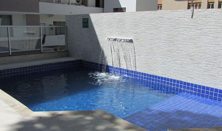 Imagen de la piscina del Hotel Aguas. Foto 15