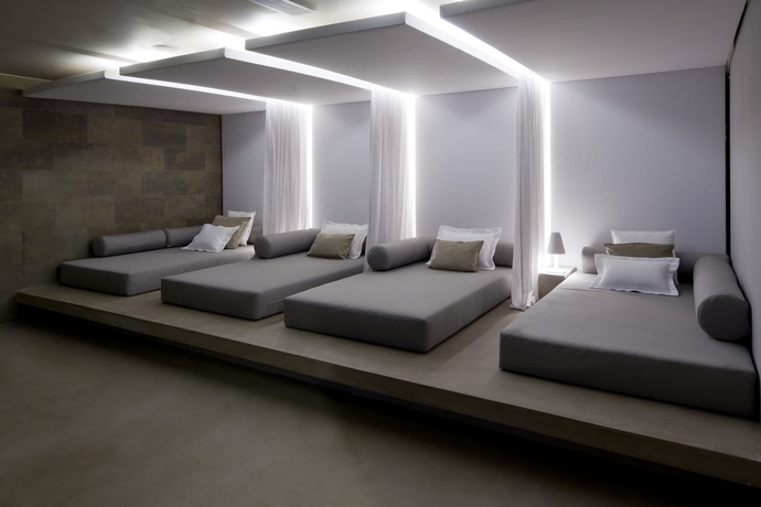 Imagen de la piscina del Hotel Aguas de Ibiza by NCalma Hotels. Foto 12