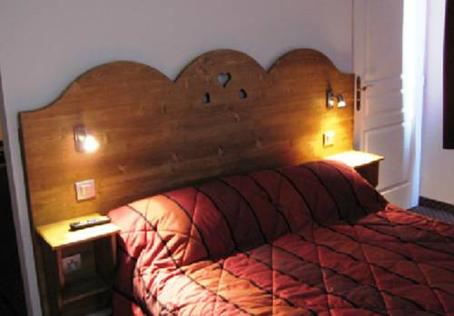 Imagen de la habitación del Hotel Agudes. Foto 6