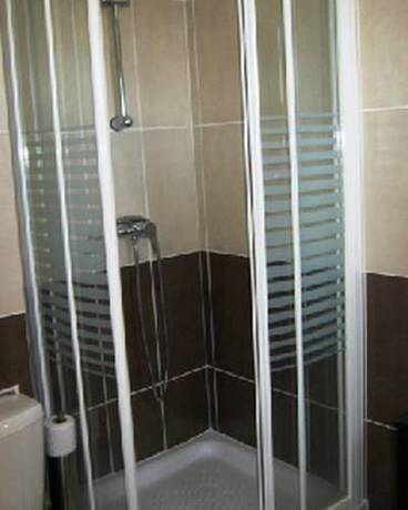 Imagen de la habitación del Hotel Agudes. Foto 7