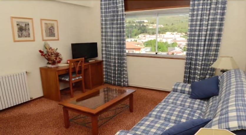 Imagen de la habitación del Hotel Aguiar Da Pena. Foto 7