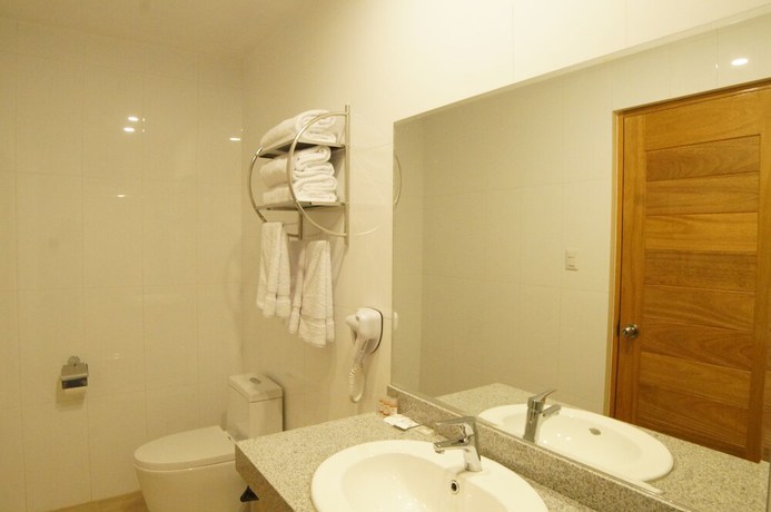 Imagen de la habitación del Hotel Aguila Dorada Selva. Foto 4