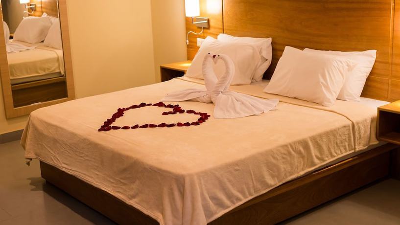 Imagen de la habitación del Hotel Aguila Dorada Selva. Foto 8