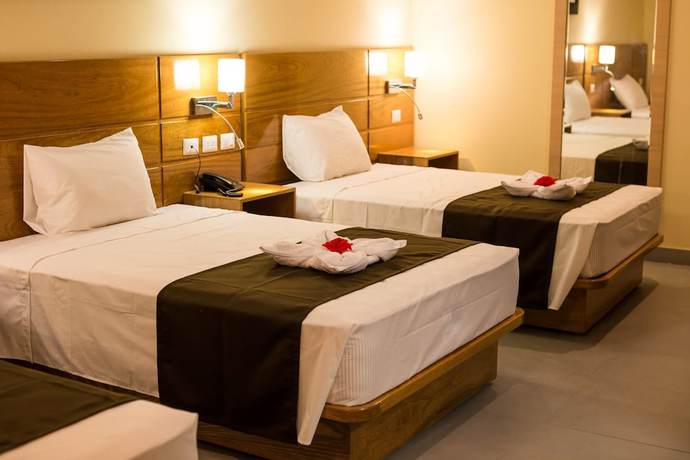 Imagen general del Hotel Aguila Dorada Selva. Foto 1