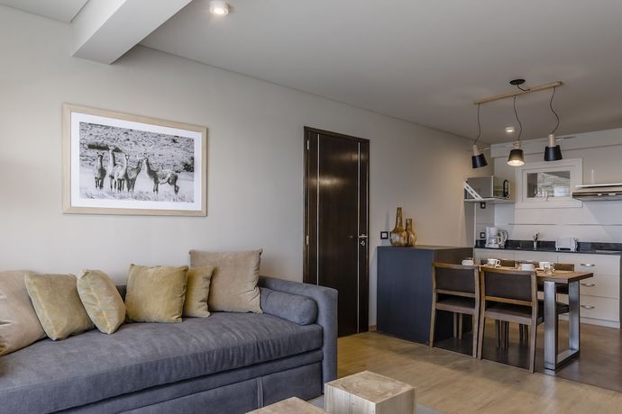 Imagen de la habitación del Hotel Aguila Mora Suites and Spa. Foto 12