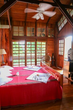 Imagen general del Hotel Aguila de Osa Rainforest and Marine Adventure Lodge. Foto 12