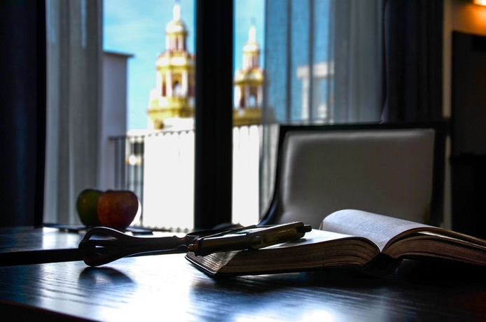 Imagen de la habitación del Hotel Aguilas5 Sevillasuites. Foto 9