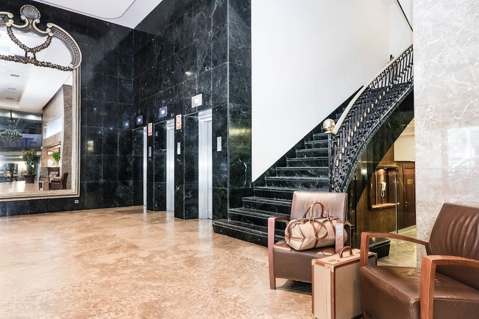 Imagen de los interiores del Hotel Agumar. Foto 20