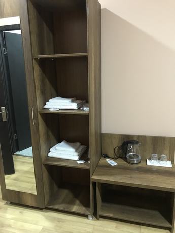 Imagen de la habitación del Hotel Aguna. Foto 11