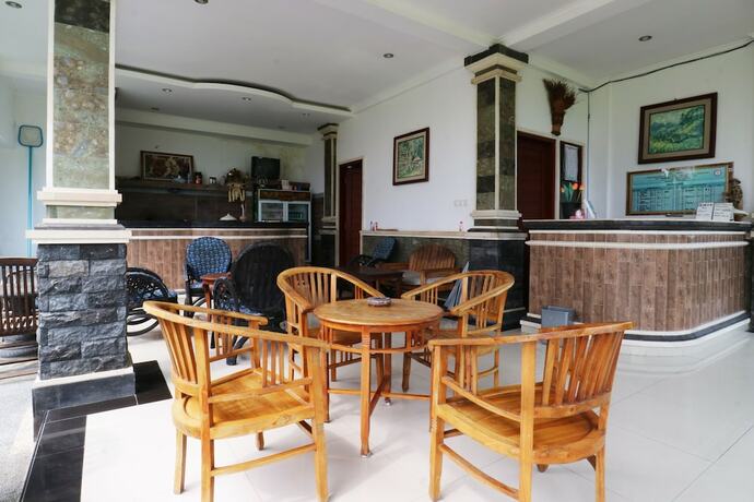 Imagen del bar/restaurante del Hotel Agung Homestay Canggu. Foto 24