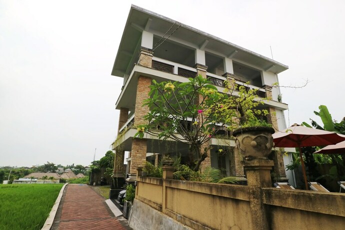 Imagen general del Hotel Agung Homestay Canggu. Foto 2